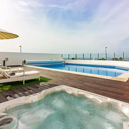 La Caleta Sleeps 6 With Pool Air Con And Wifi Villa Costa Adeje