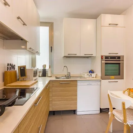 Villa La Caleta Sleeps 6 With Pool Air Con And Wifi *